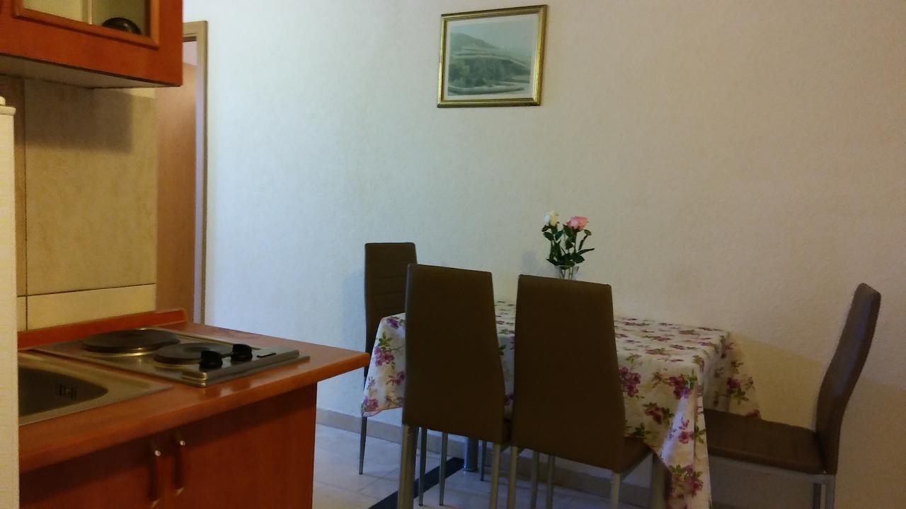 Guest House Villa Castio Petrovac Εξωτερικό φωτογραφία