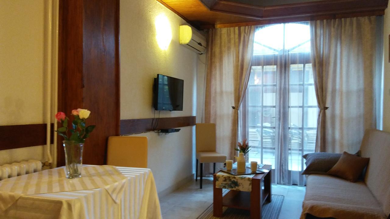 Guest House Villa Castio Petrovac Εξωτερικό φωτογραφία